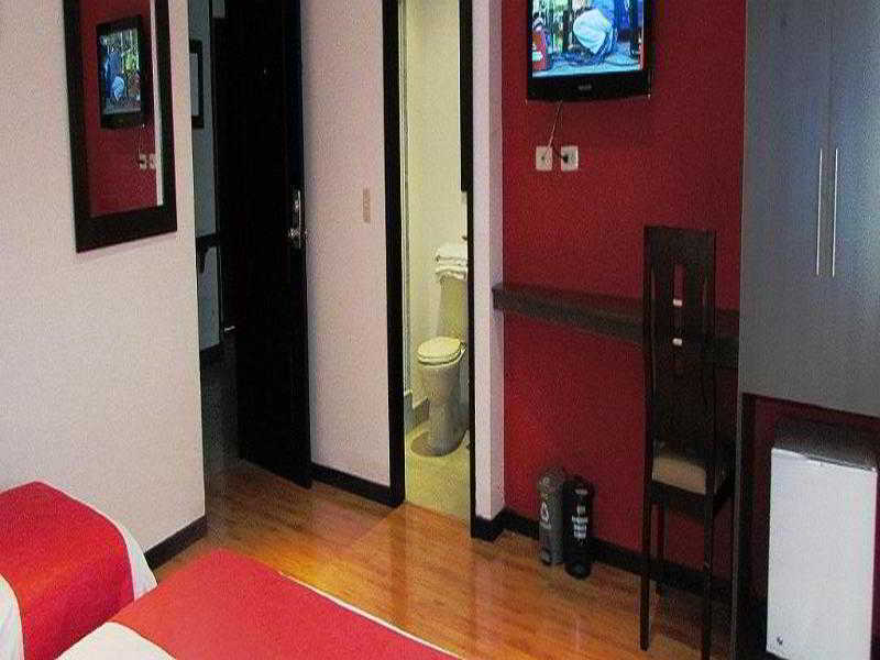 Hotel American Deluxe Богота Экстерьер фото