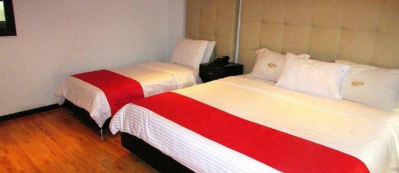 Hotel American Deluxe Богота Экстерьер фото